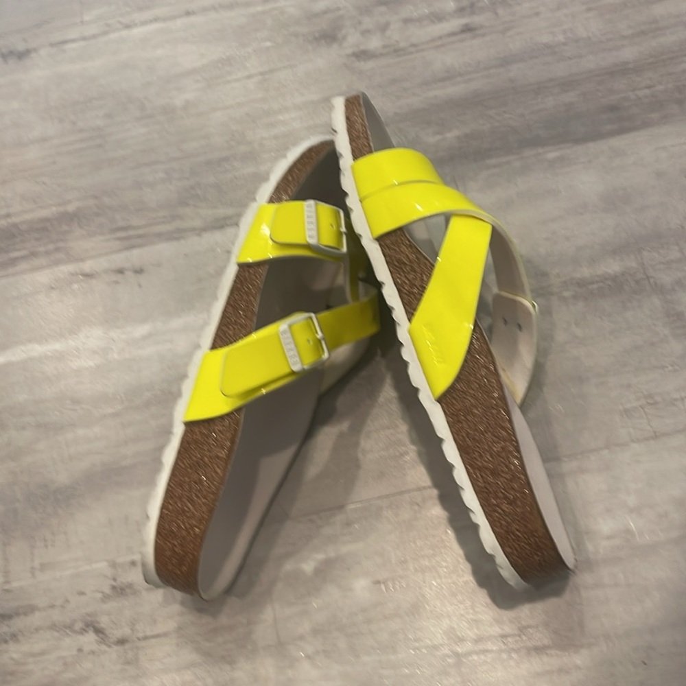 BIRKENSTOCK Yao Birko Flor Patent Leather Slip On Sandal NEON EU37 US 6/6.5 - Picture 3 of 3